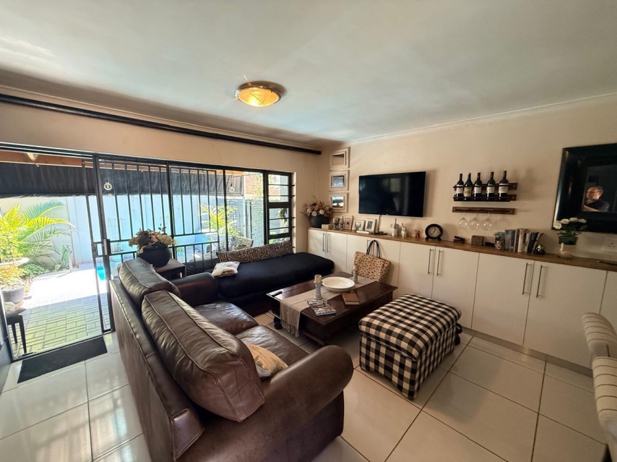 2 Bedroom Property for Sale in Paglande Western Cape